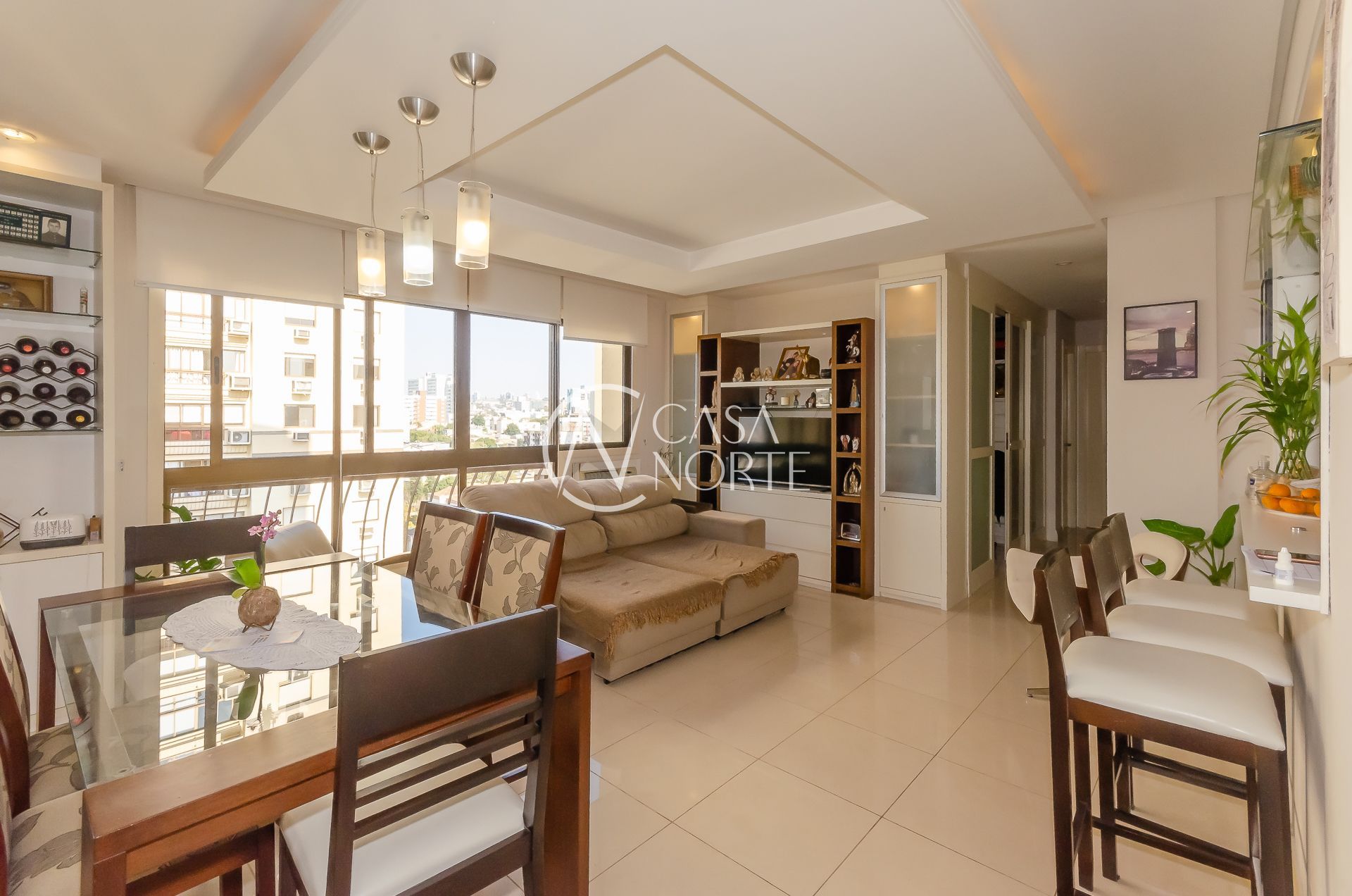 Apartamento à venda com 3 quartos, 82m², 1 suíte, 1 vaga, Avenida Grécia no bairro Passo da Areia em Porto Alegre