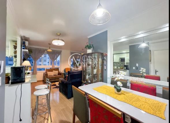 Apartamento à venda com 3 quartos, 67m², 1 suíte, 2 vagas, Rua Jerônymo Zelmanovitz no bairro São Sebastião em Porto Alegre