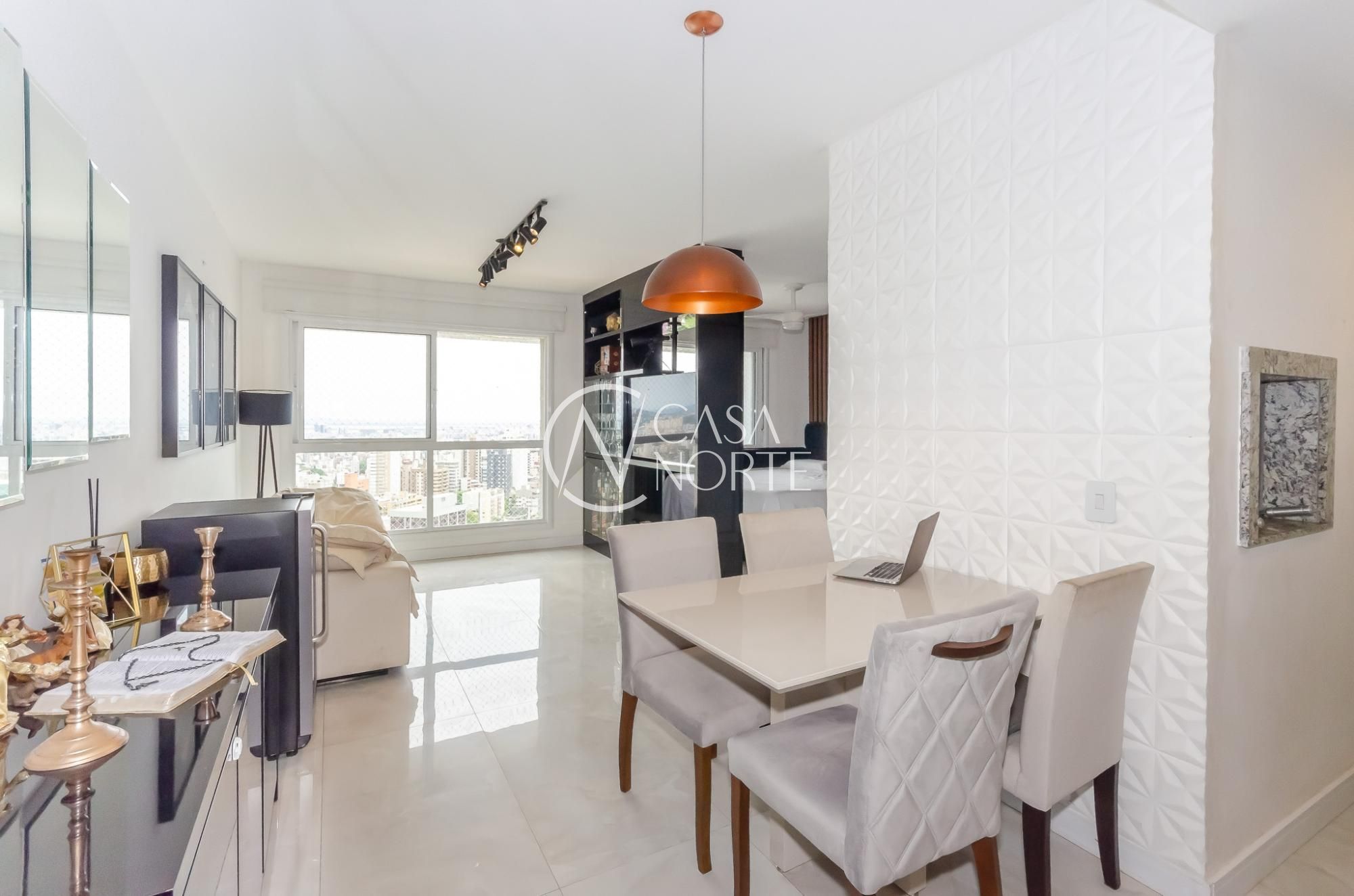 Apartamento à venda com 1 quarto, 45m², 1 vaga, Rua Curvelo no bairro Petrópolis em Porto Alegre