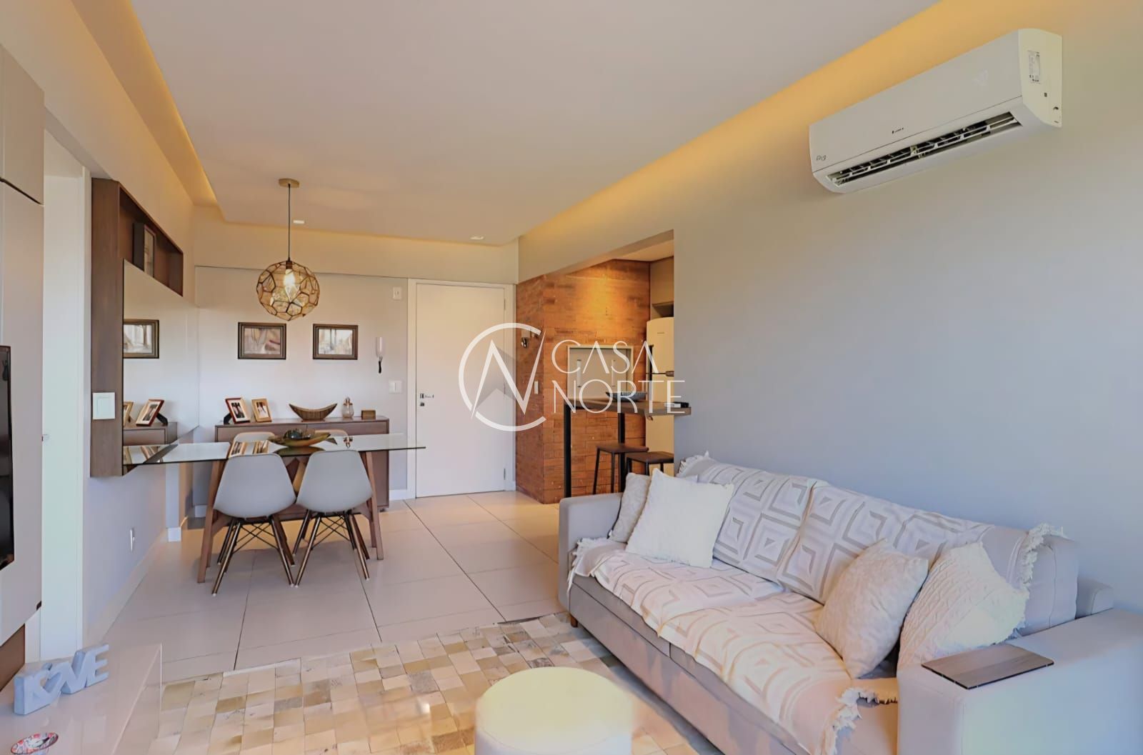 Apartamento à venda com 2 quartos, 69m², 1 suíte, 1 vaga, Rua Adão Baino no bairro Cristo Redentor em Porto Alegre