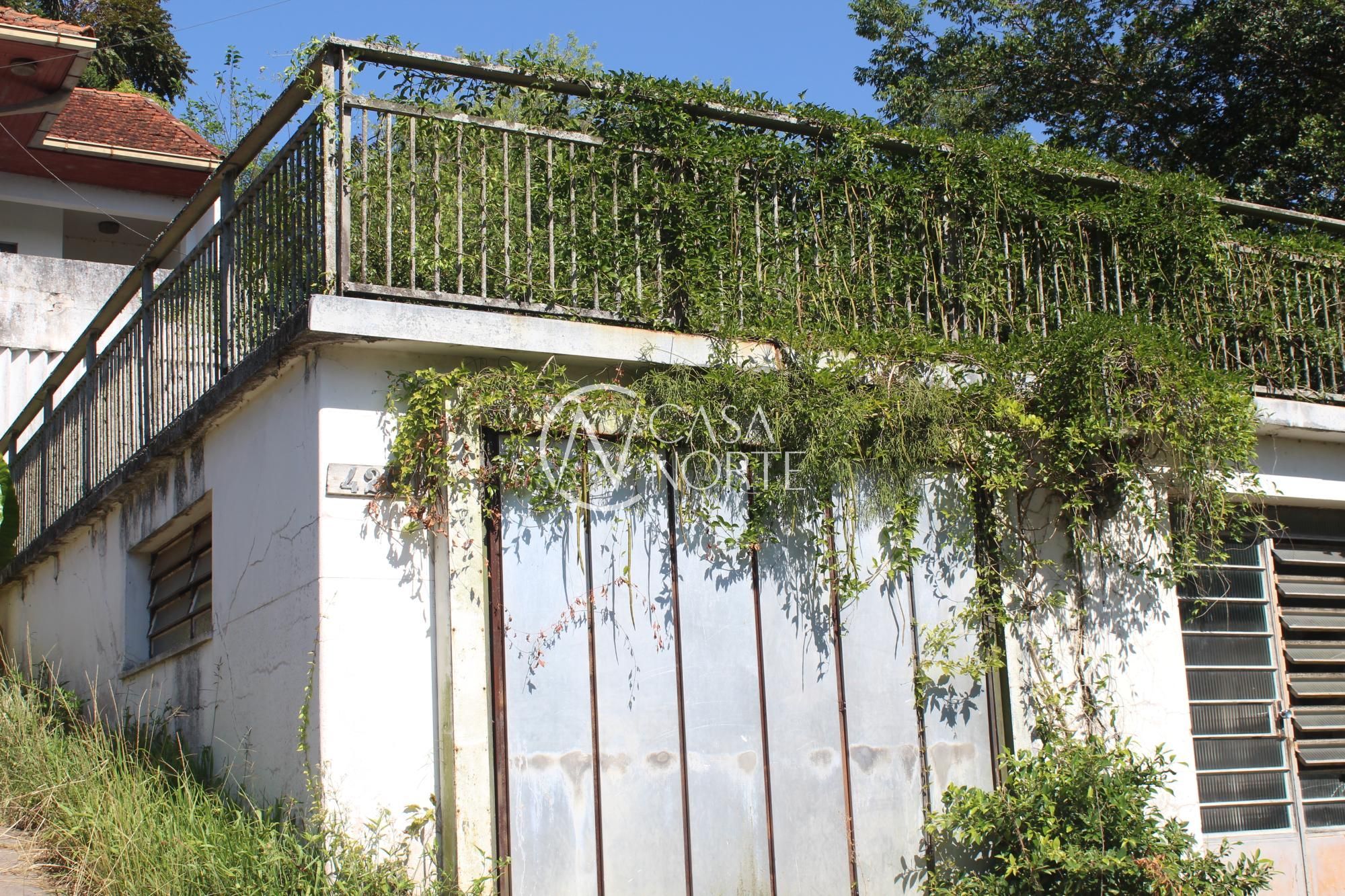 Casa à venda com 4 quartos, 506m², 2 suítes, 2 vagas, Avenida Guaíba no bairro Vila Assunção em Porto Alegre