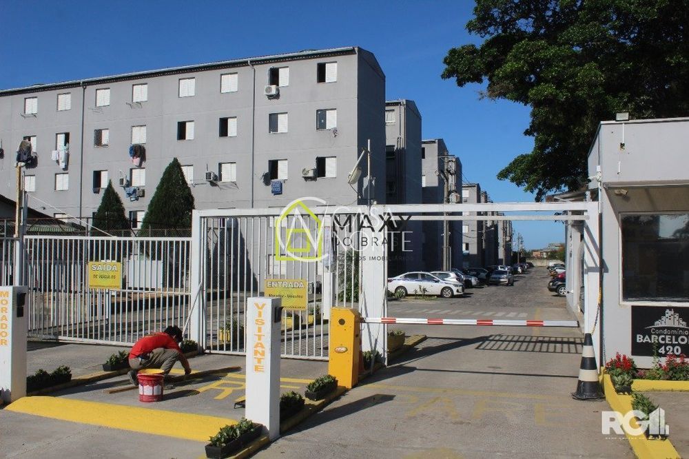 Apartamento à venda com 2 quartos, 39m², 1 vaga, Rua dos Maias no bairro Rubem Berta em Porto Alegre