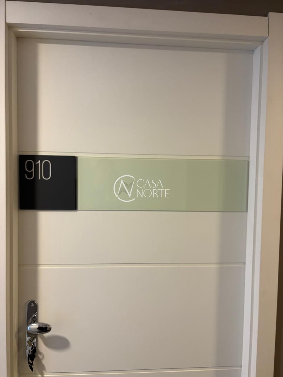 Sala Comercial à venda com 1 quarto, 25m², 1 vaga, Avenida Assis Brasil no bairro São Sebastião em Porto Alegre