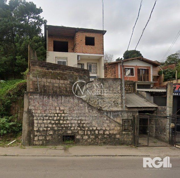 Casa à venda com 3 quartos, 84m², 1 vaga, Avenida Professor Oscar Pereira no bairro Glória em Porto Alegre