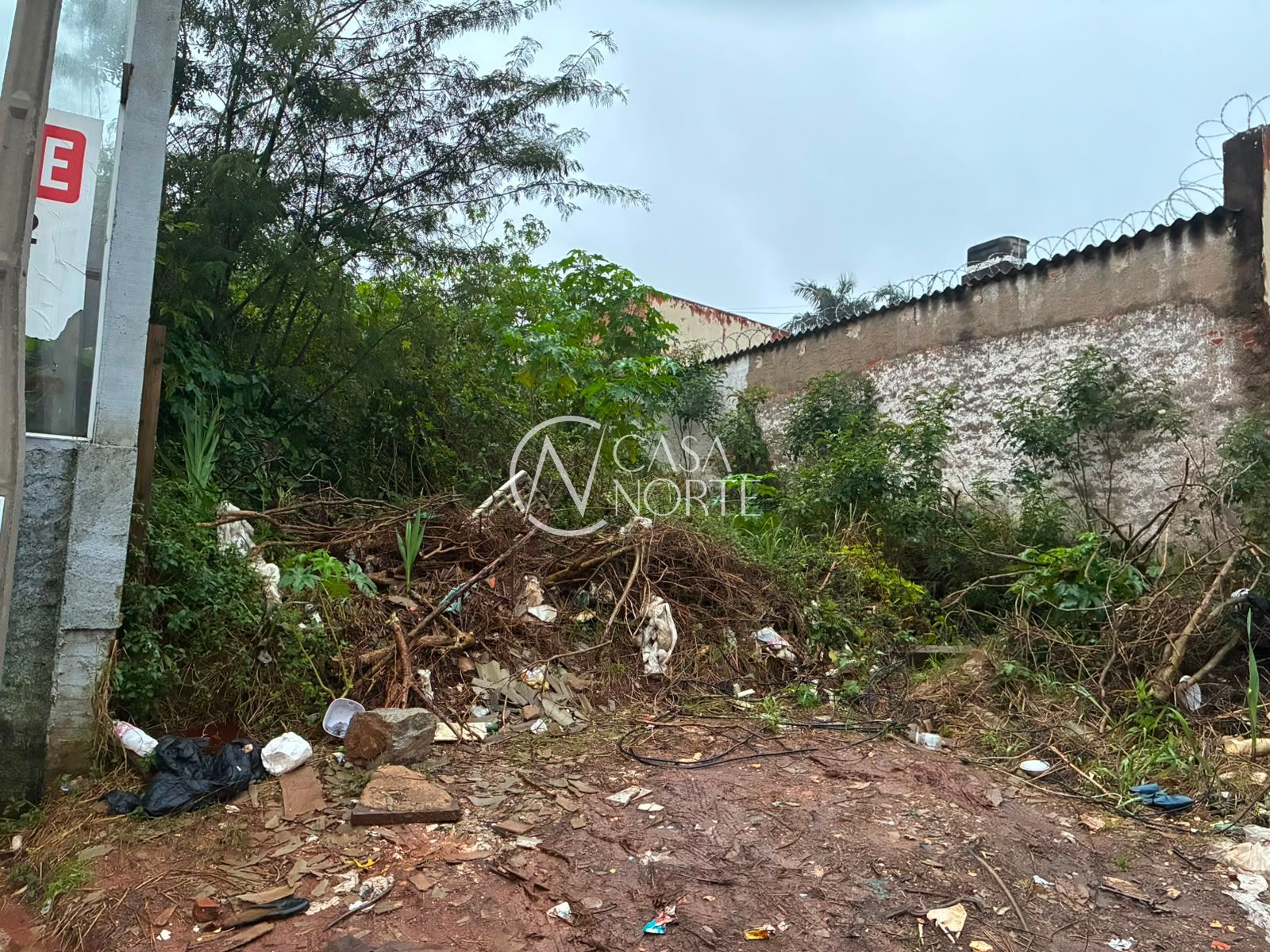 Terreno à venda  com 292m², Travessa Orion no bairro Cristo Redentor em Porto Alegre