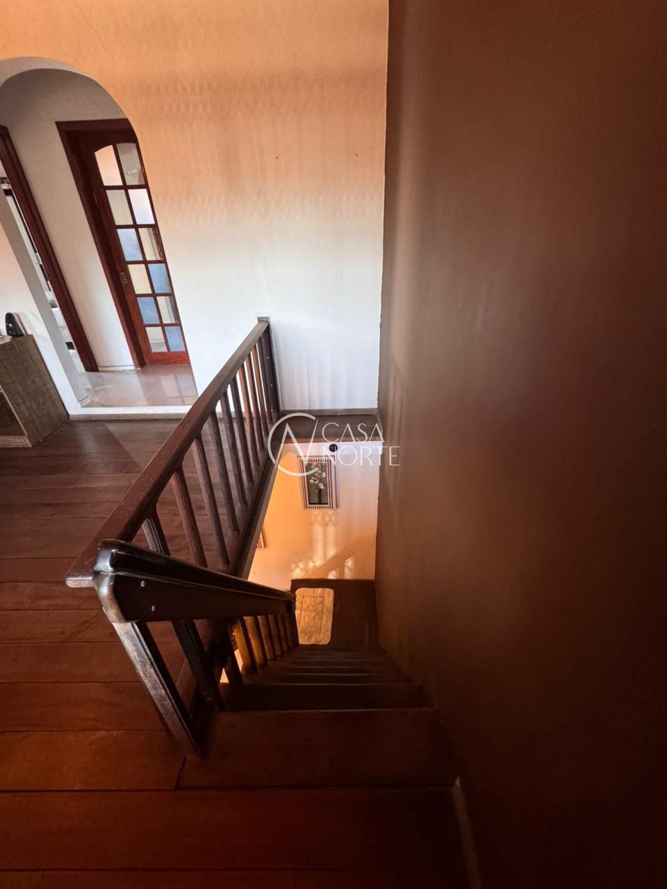 Casa à venda com 3 quartos, 300m², 2 suítes, 3 vagas, Avenida Francisco Silveira Bitencourt no bairro Sarandi em Porto Alegre