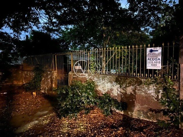 Terreno à venda  com 604m², Avenida Ipê no bairro Vila Jardim em Porto Alegre