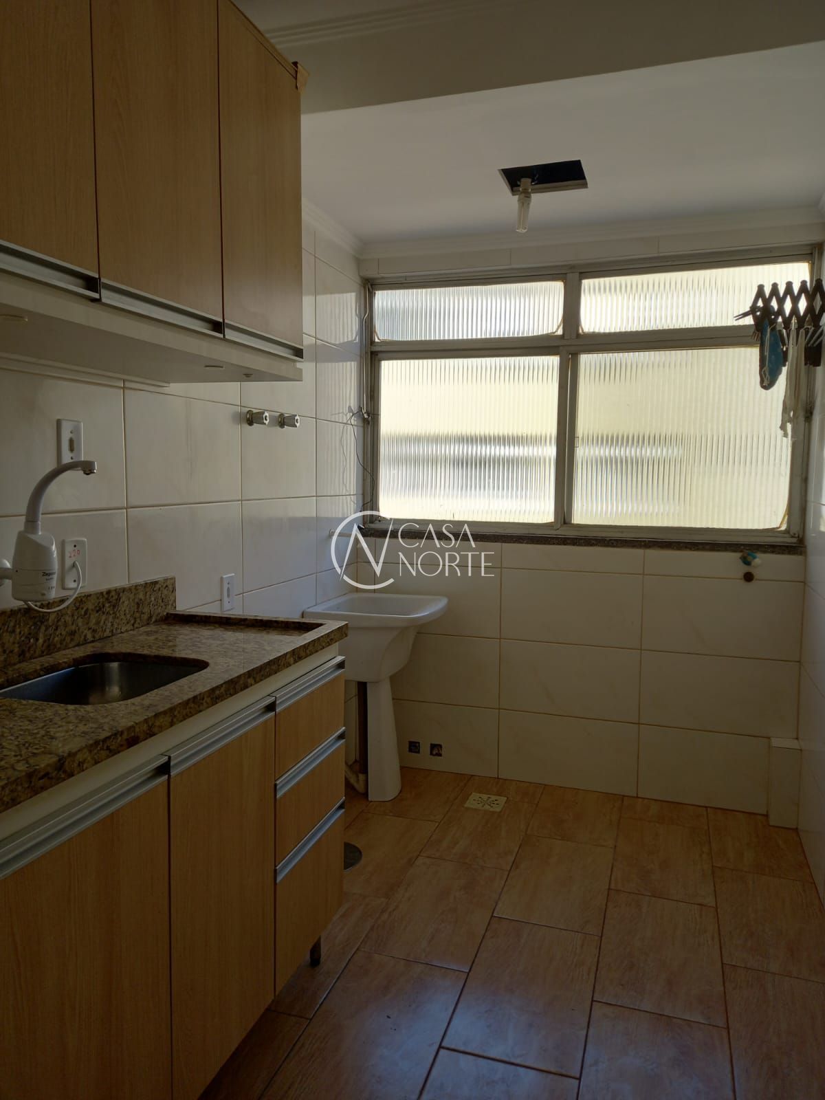 Apartamento à venda com 2 quartos, 79m², 1 vaga, Rua Sapé no bairro Cristo Redentor em Porto Alegre