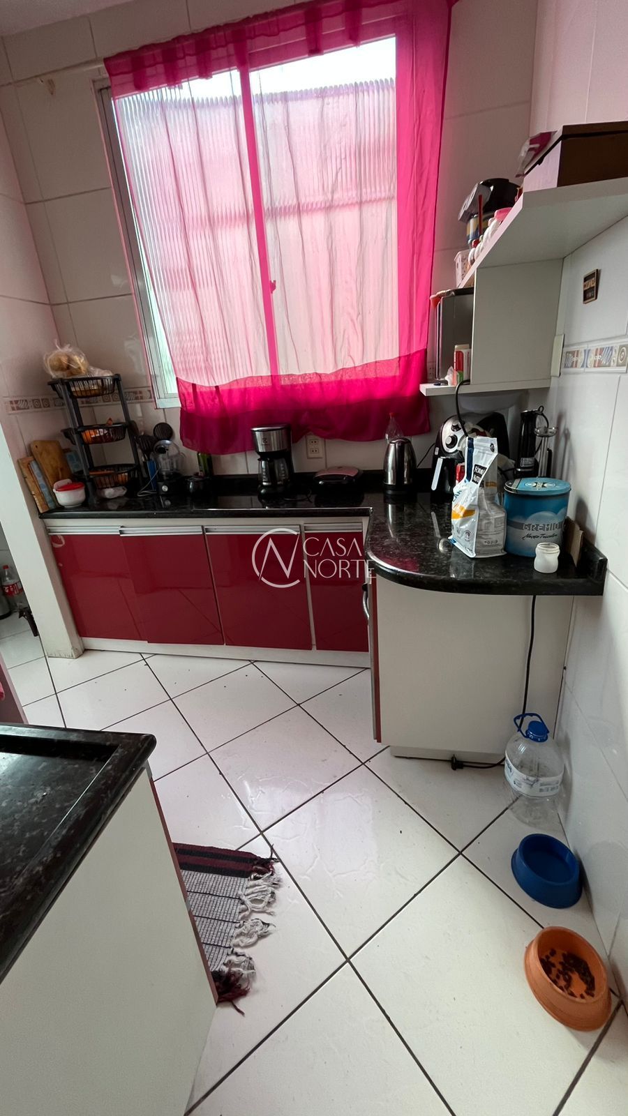 Cobertura à venda com 3 quartos, 68m², Dr. Eduardo Chartier no bairro Passo da Areia em Porto Alegre