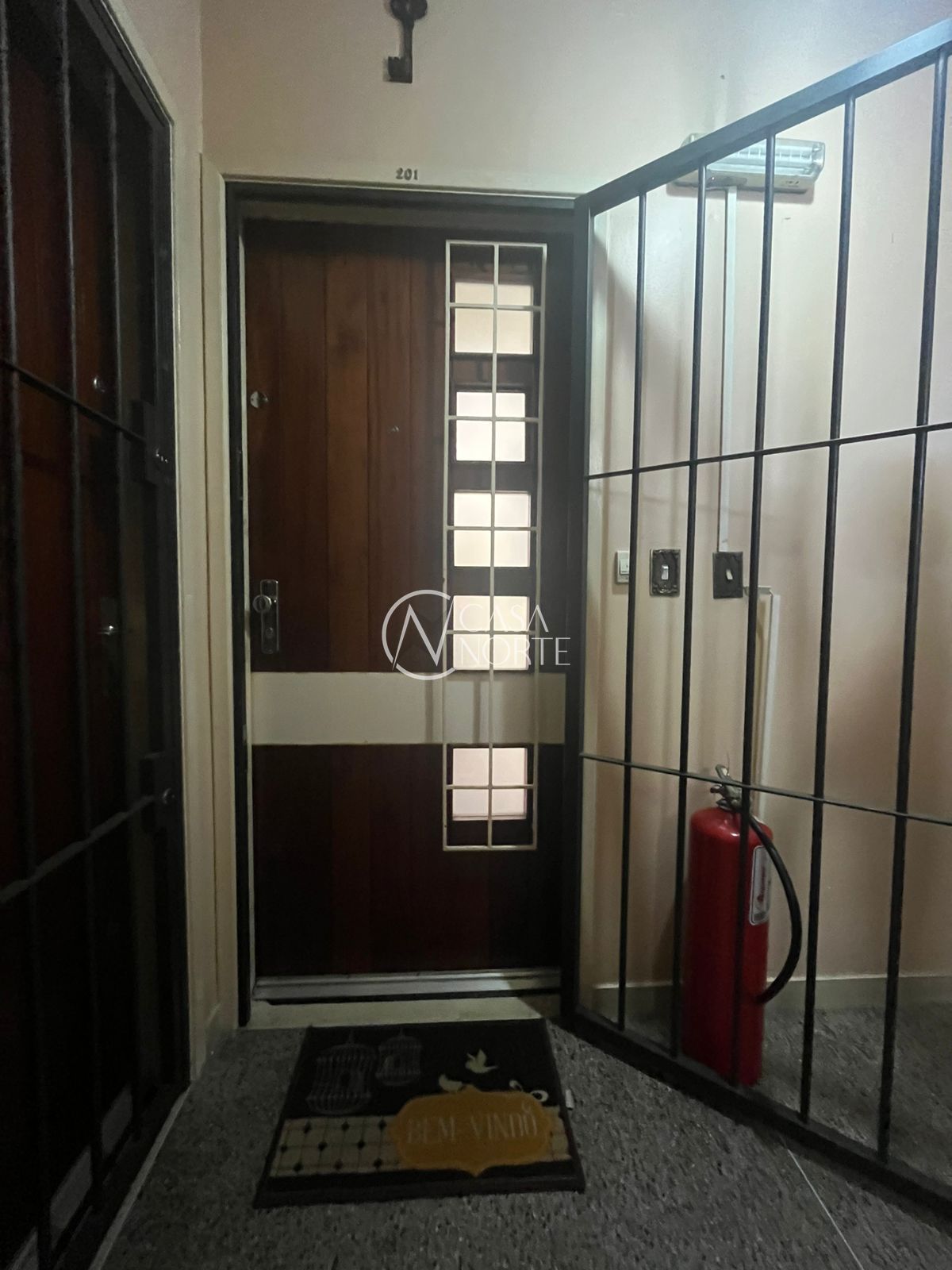 Apartamento à venda com 3 quartos, 106m², 1 suíte, 1 vaga, Avenida Protásio Alves no bairro Rio Branco em Porto Alegre