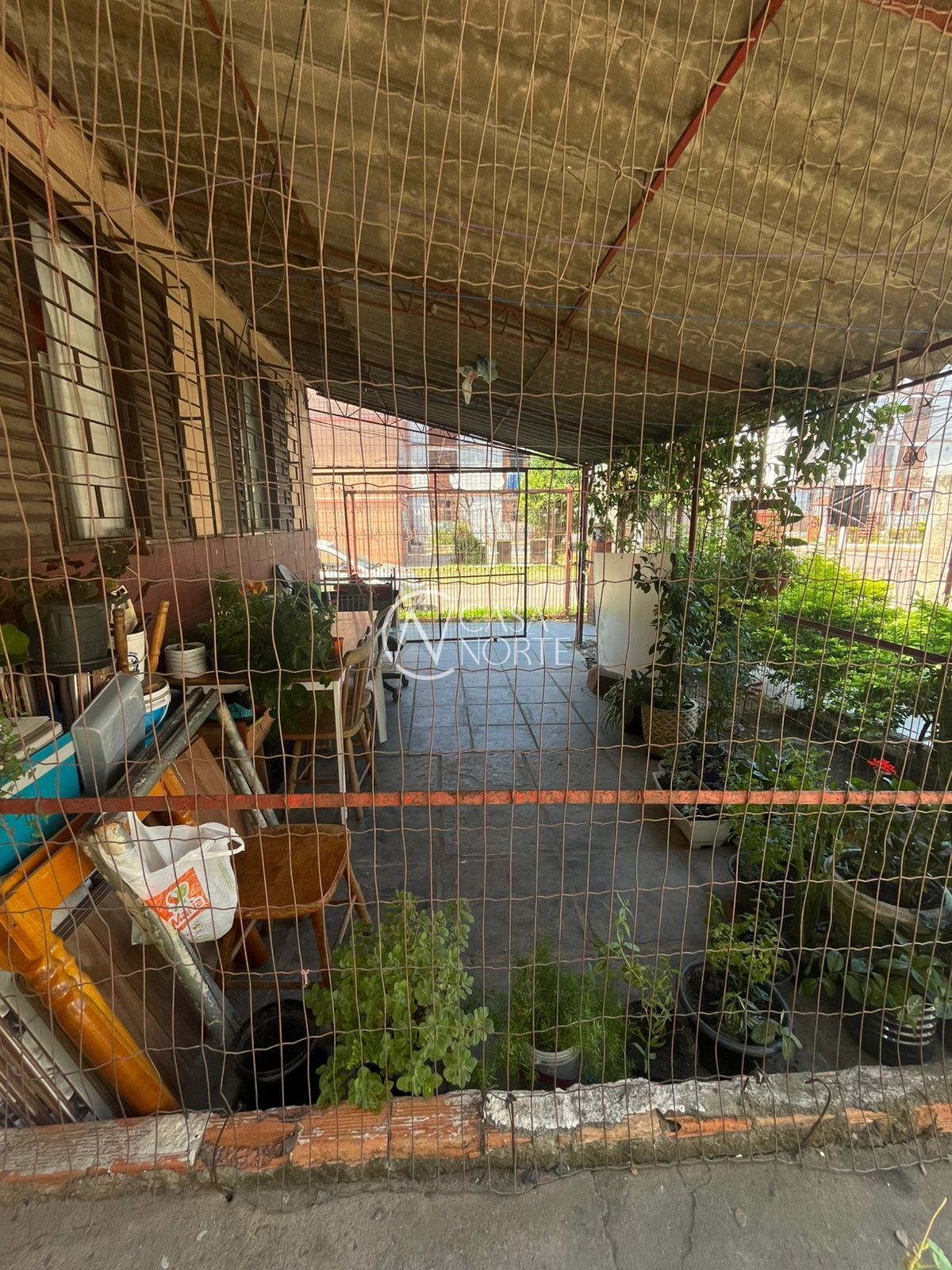 Apartamento à venda com 2 quartos, 43m², 1 vaga, Rua Fernando Camarano no bairro Rubem Berta em Porto Alegre