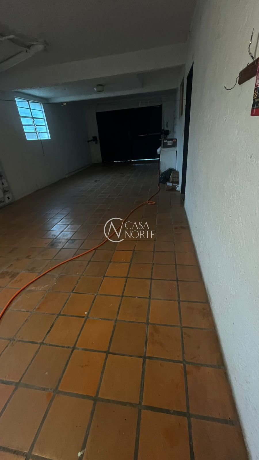 Casa à venda com 3 quartos, 309m², 2 vagas, Rua Senador Annibal di Primio no bairro Boa Vista em Porto Alegre