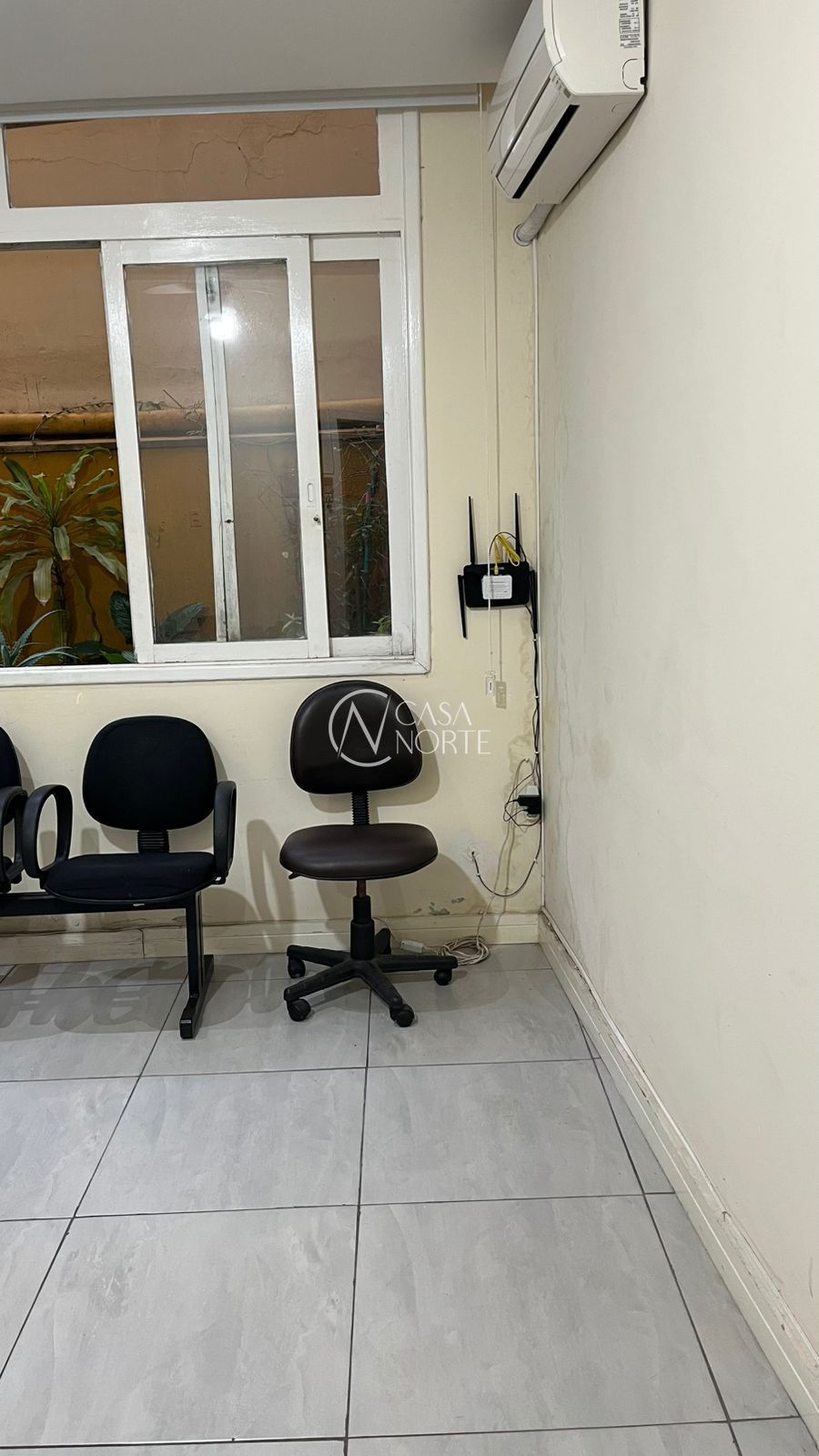 Sala Comercial à venda com 1 quarto, 14m², Avenida Presidente Franklin Roosevelt no bairro São Geraldo em Porto Alegre