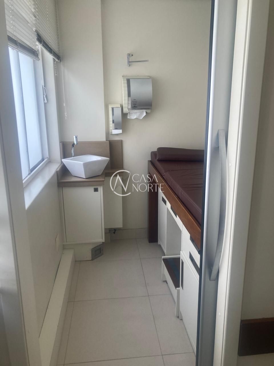 Sala Comercial à venda com 1 quarto, 47m², Rua dos Andradas no bairro Centro Histórico em Porto Alegre