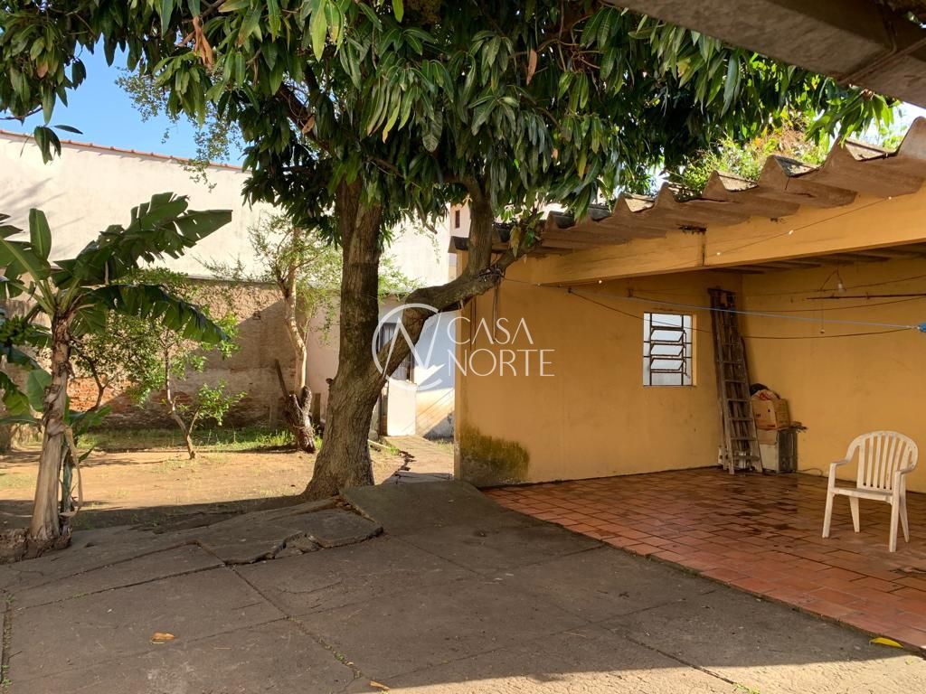 Casa à venda com 3 quartos, 60m², 3 vagas, Avenida Assis Brasil no bairro Passo da Areia em Porto Alegre