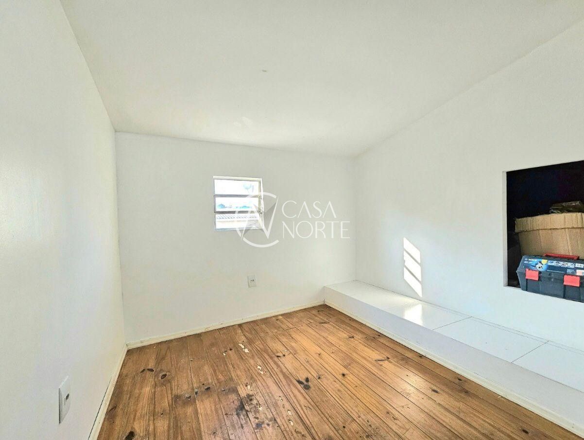 Casa de Condomínio à venda com 3 quartos, 85m², 2 vagas, Rua Amaury Crivela Costa no bairro Farrapos em Porto Alegre