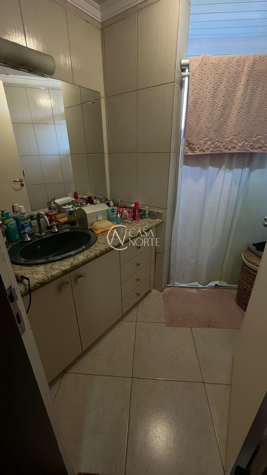 Apartamento à venda com 3 quartos, 110m², 1 suíte, 1 vaga, Avenida Teixeira Mendes no bairro Chácara das Pedras em Porto Alegre