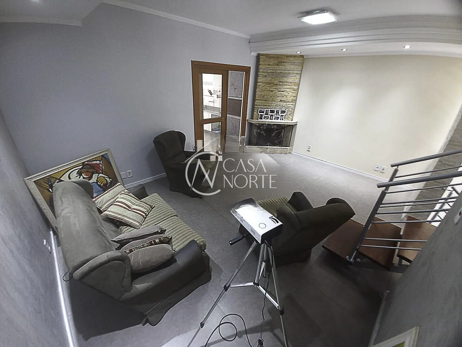 Casa à venda com 3 quartos, 192m², 2 vagas, Avenida Coronel Gastão Haslocher Mazeron no bairro Medianeira em Porto Alegre