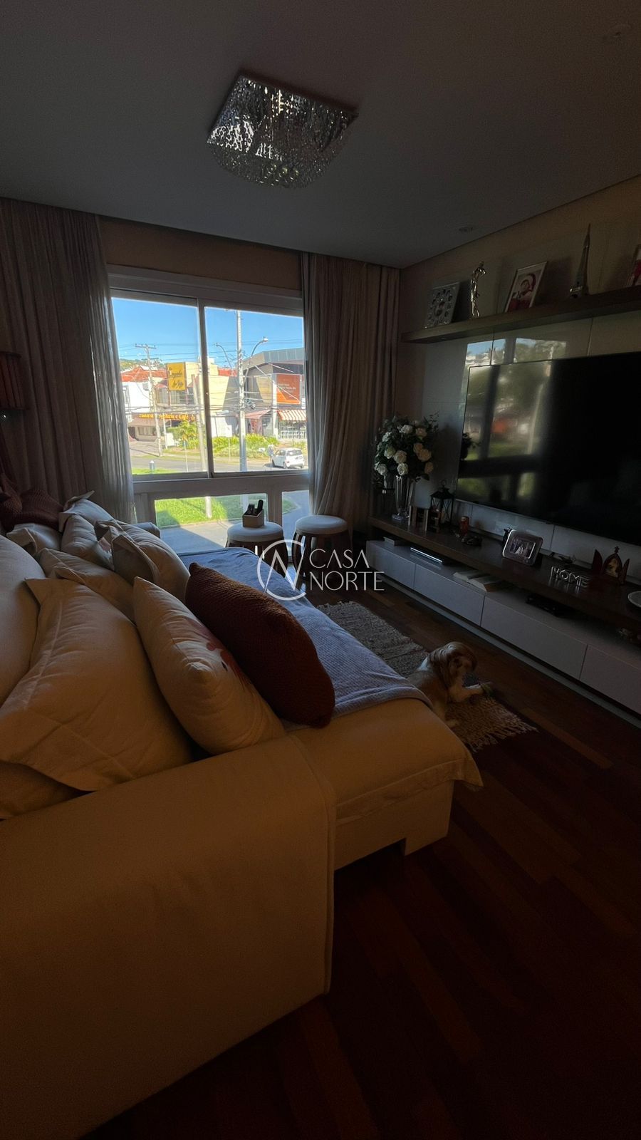 Apartamento à venda com 3 quartos, 110m², 1 suíte, 1 vaga, Avenida Teixeira Mendes no bairro Chácara das Pedras em Porto Alegre