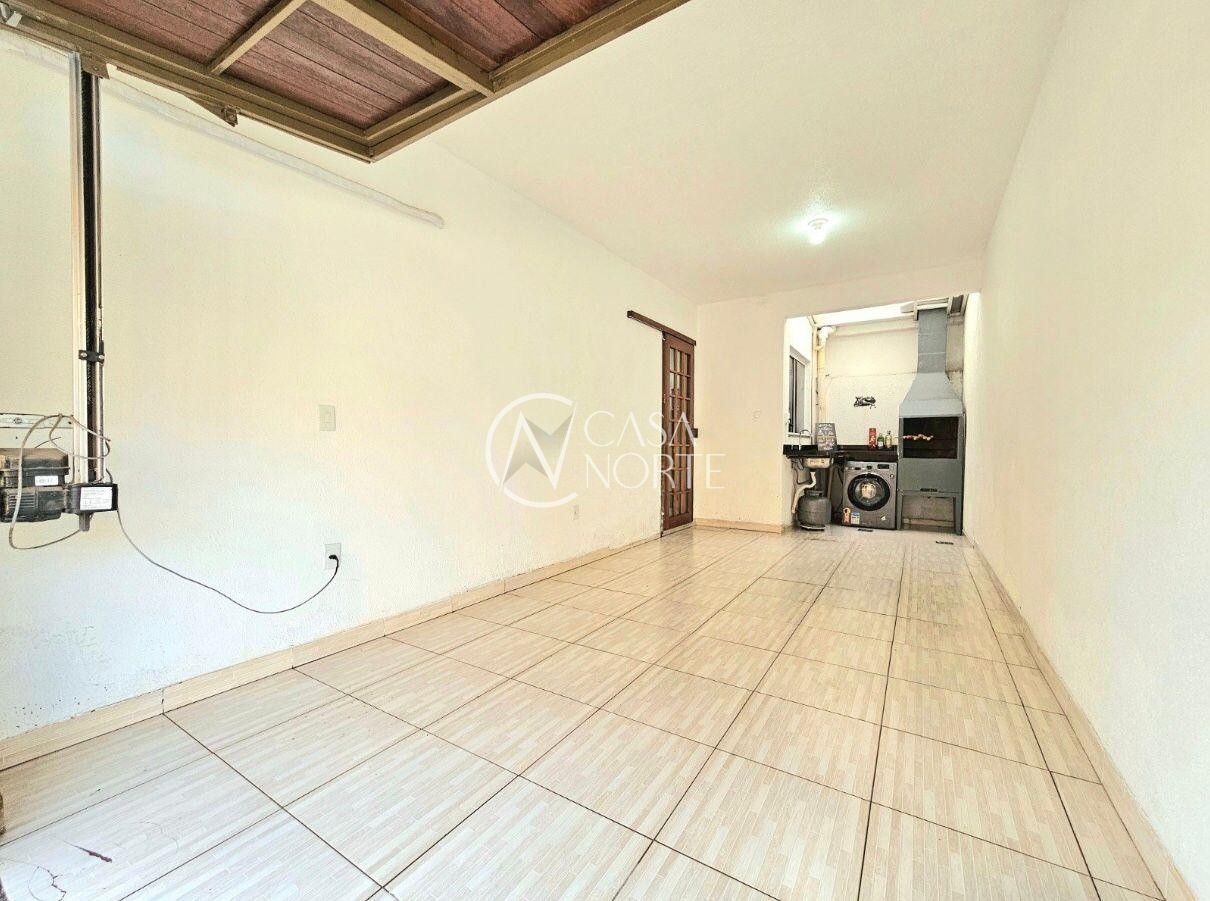 Casa de Condomínio à venda com 3 quartos, 85m², 2 vagas, Rua Amaury Crivela Costa no bairro Farrapos em Porto Alegre