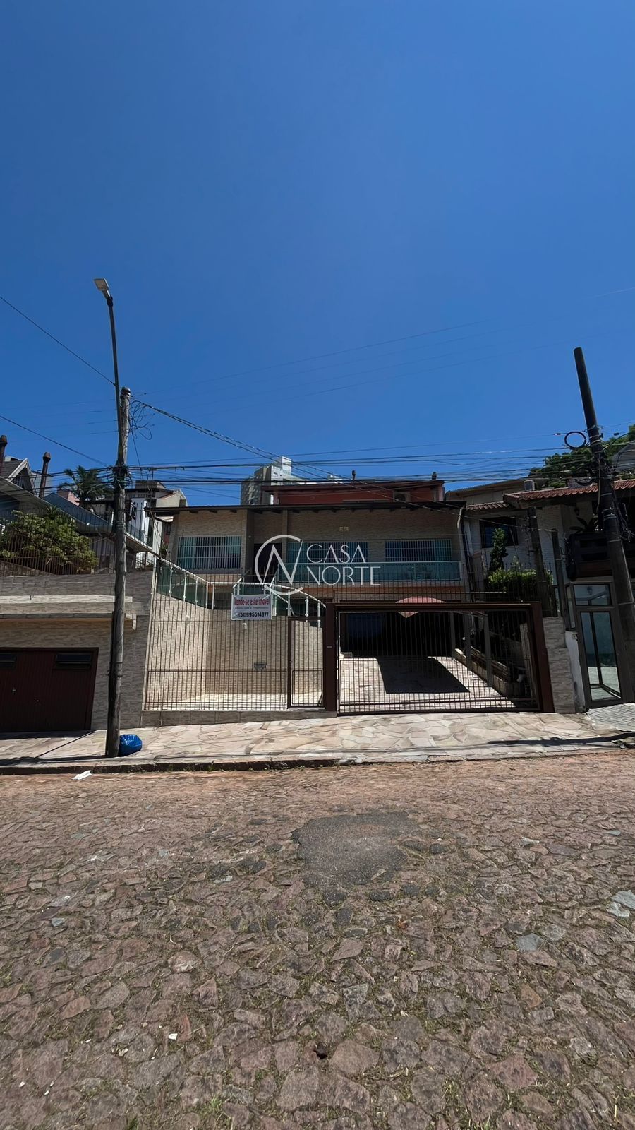 Casa à venda com 3 quartos, 450m², Rua Senador Annibal di Primio Beck no bairro Boa Vista em Porto Alegre