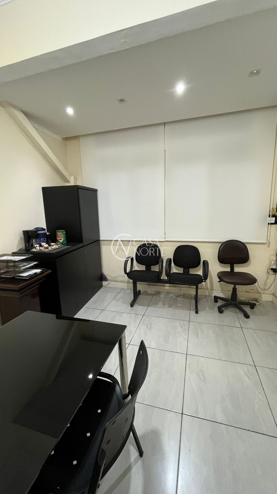 Sala Comercial à venda com 1 quarto, 14m², Avenida Presidente Franklin Roosevelt no bairro São Geraldo em Porto Alegre