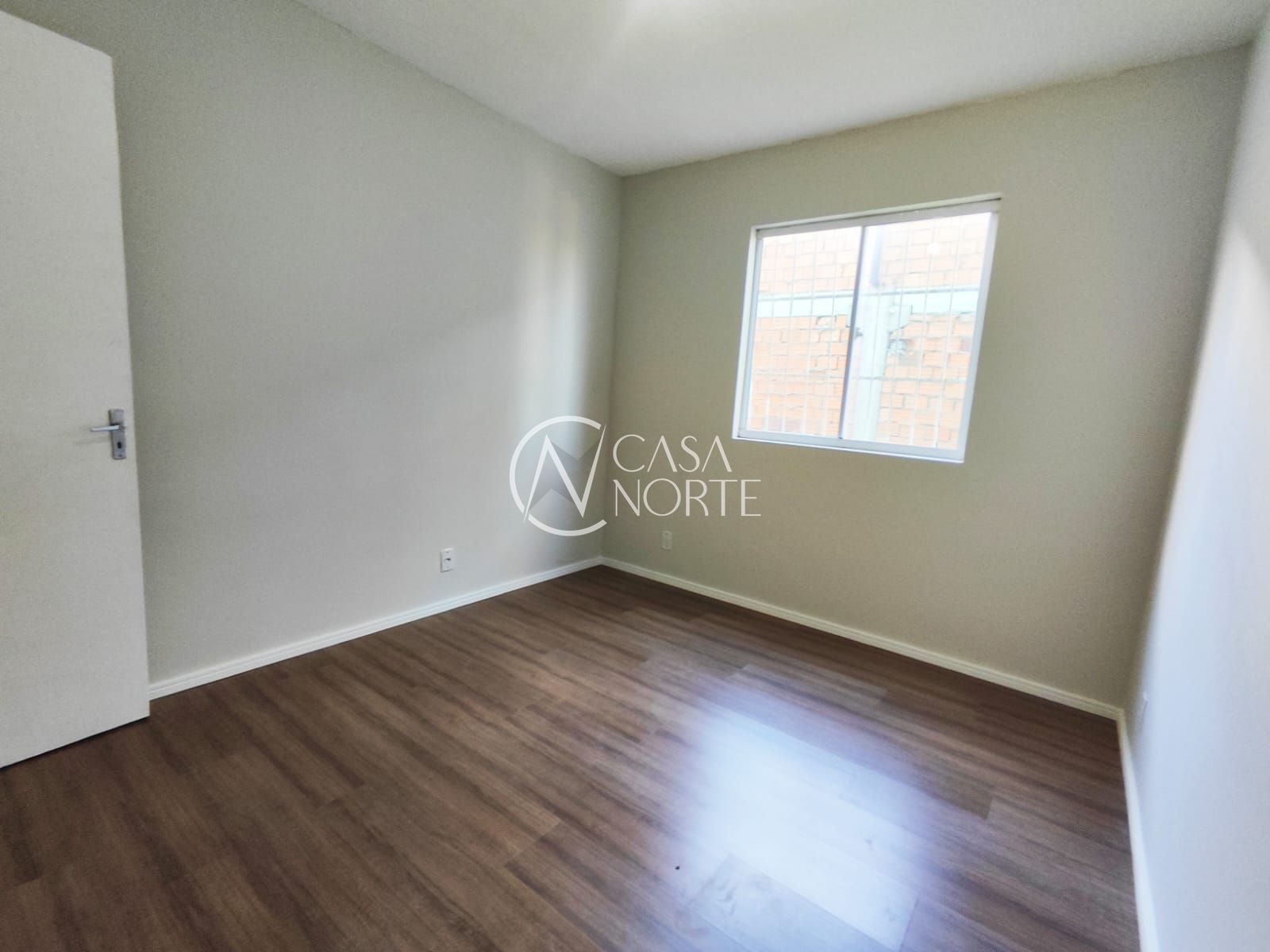 Apartamento à venda com 2 quartos, 54m², Estrada Barro Vermelho no bairro Restinga em Porto Alegre