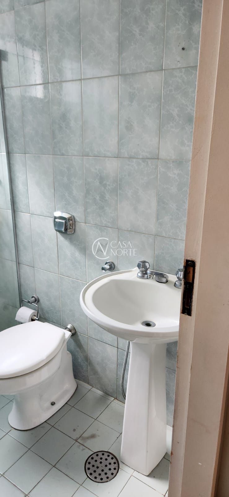 Apartamento à venda com 3 quartos, 104m², 1 vaga, Rua São Manoel no bairro Partenon em Porto Alegre