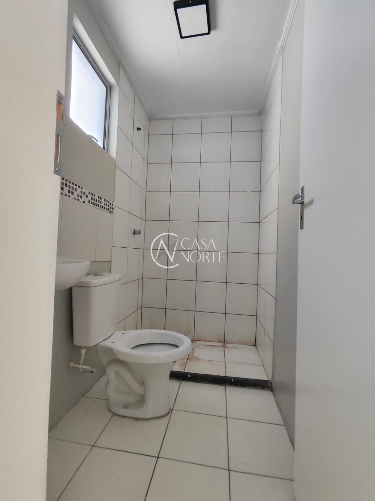 Apartamento à venda com 2 quartos, 38m², 1 vaga, Estrada Cristiano Kraemer no bairro Vila Nova em Porto Alegre