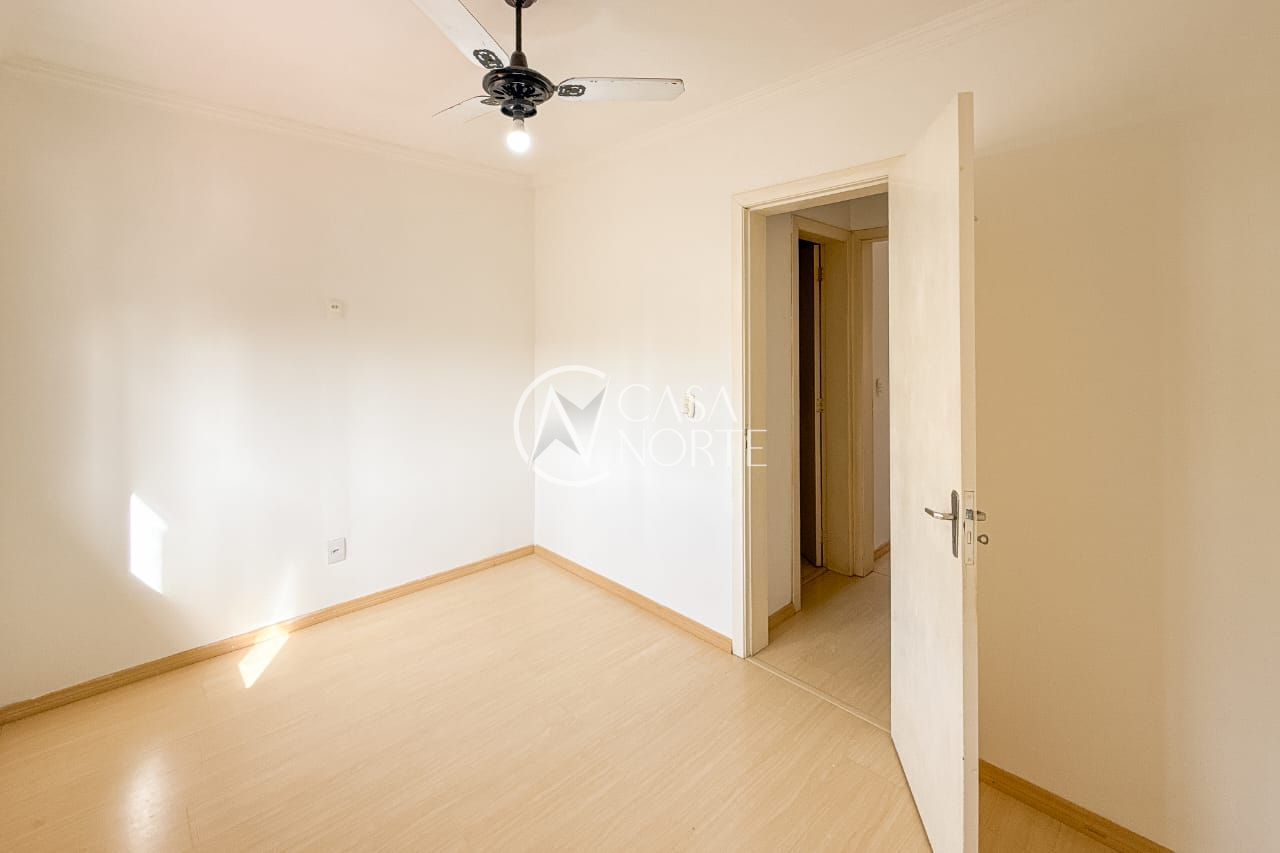Casa de Condomínio à venda com 2 quartos, 65m², 2 vagas, Rua Pistóia no bairro Passo da Areia em Porto Alegre