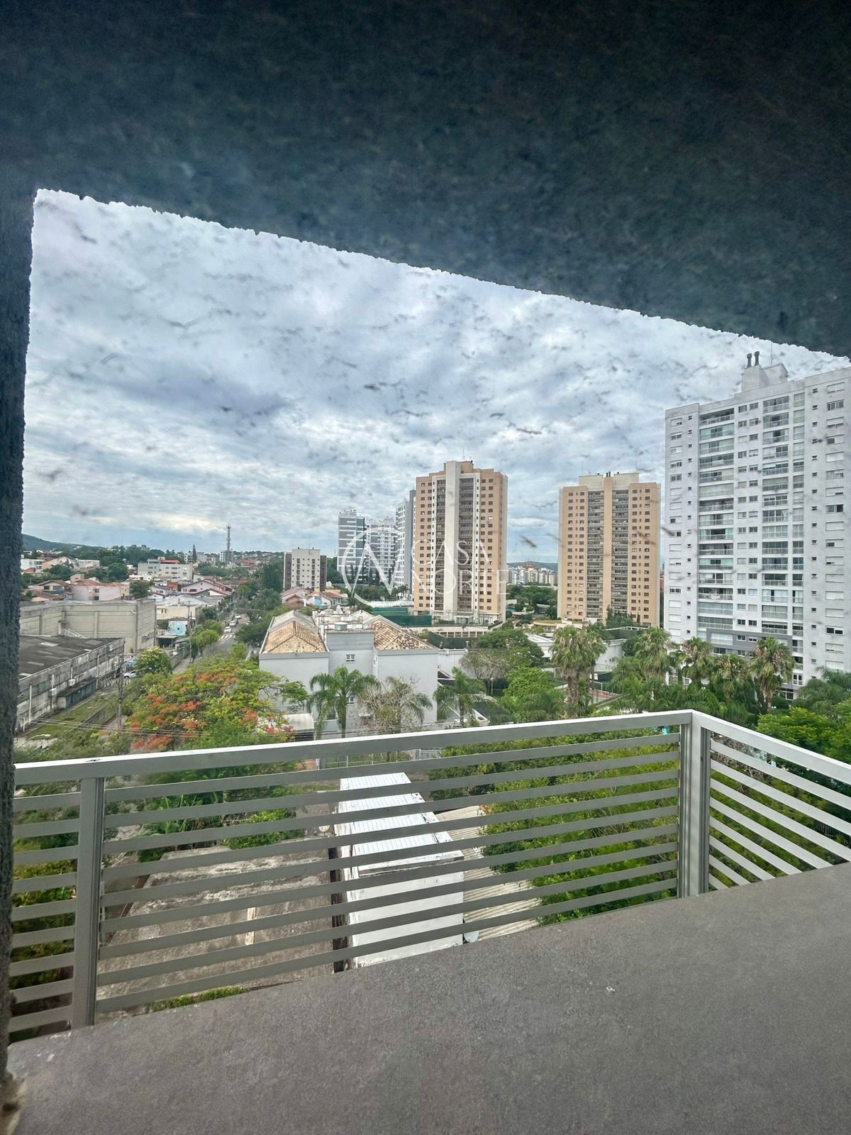 Apartamento à venda com 3 quartos, 83m², 1 vaga, Rua Padre Alois Kades S J no bairro Vila Ipiranga em Porto Alegre