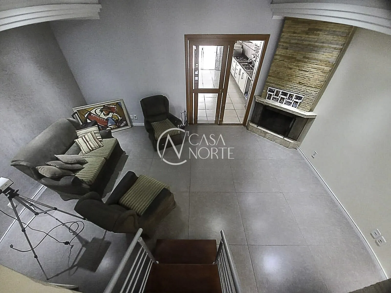 Casa à venda com 3 quartos, 192m², 2 vagas, Avenida Coronel Gastão Haslocher Mazeron no bairro Medianeira em Porto Alegre