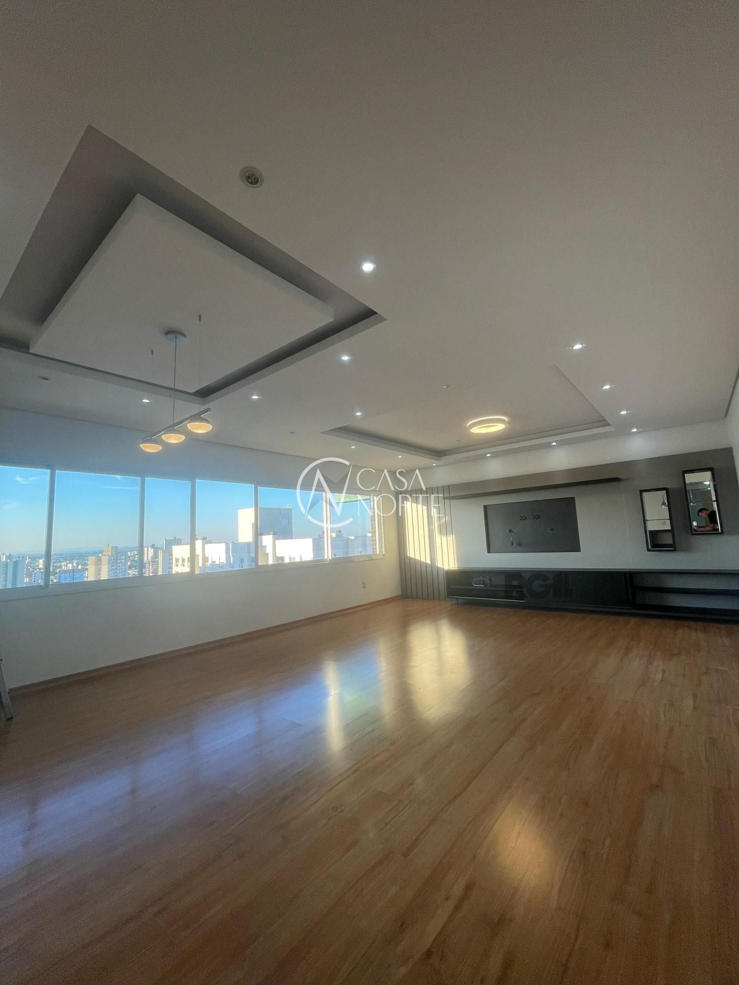 Apartamento à venda com 3 quartos, 132m², 1 suíte, 2 vagas, Rua Acélio Daudt no bairro Passo da Areia em Porto Alegre