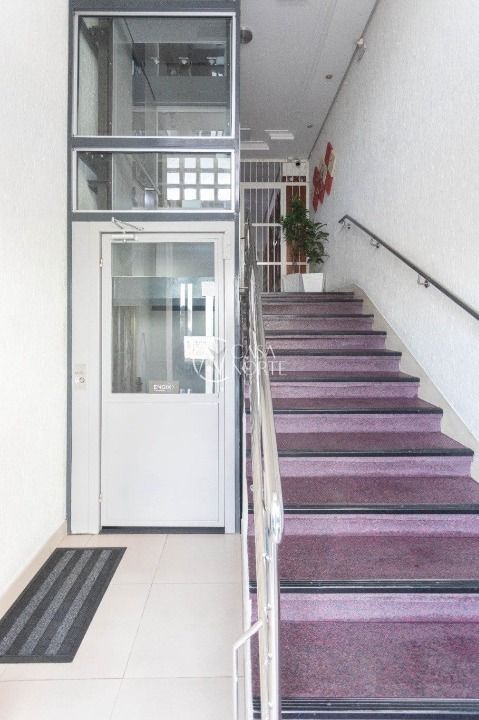 Apartamento à venda com 3 quartos, 89m², Avenida Francisco Trein no bairro Cristo Redentor em Porto Alegre