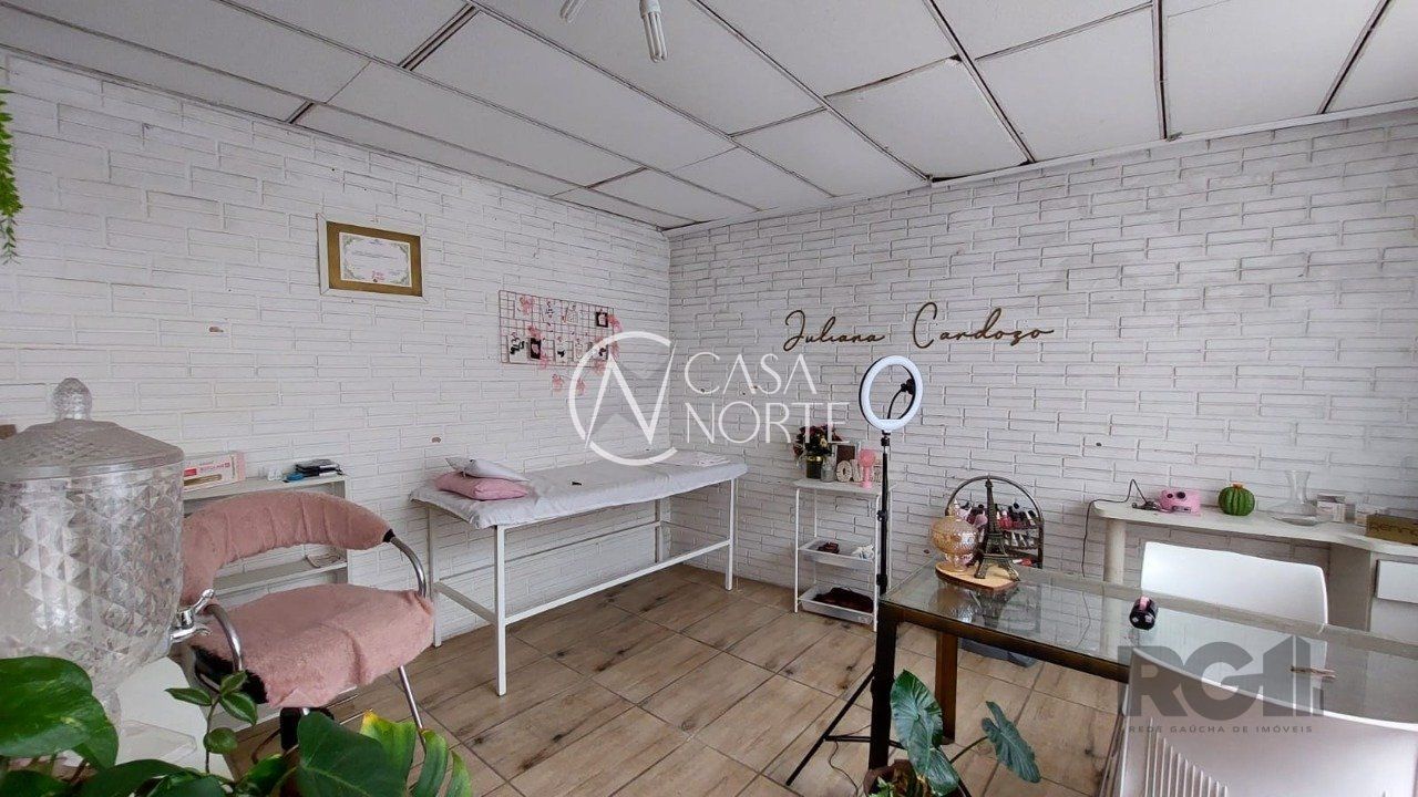 Apartamento à venda com 2 quartos, 70m², Rua Pedro Americo no bairro São João em Porto Alegre
