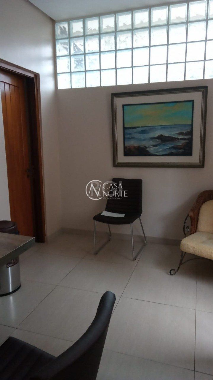 Apartamento à venda com 2 quartos, 93m², 1 vaga, Avenida Coronel Lucas de Oliveira no bairro Petrópolis em Porto Alegre