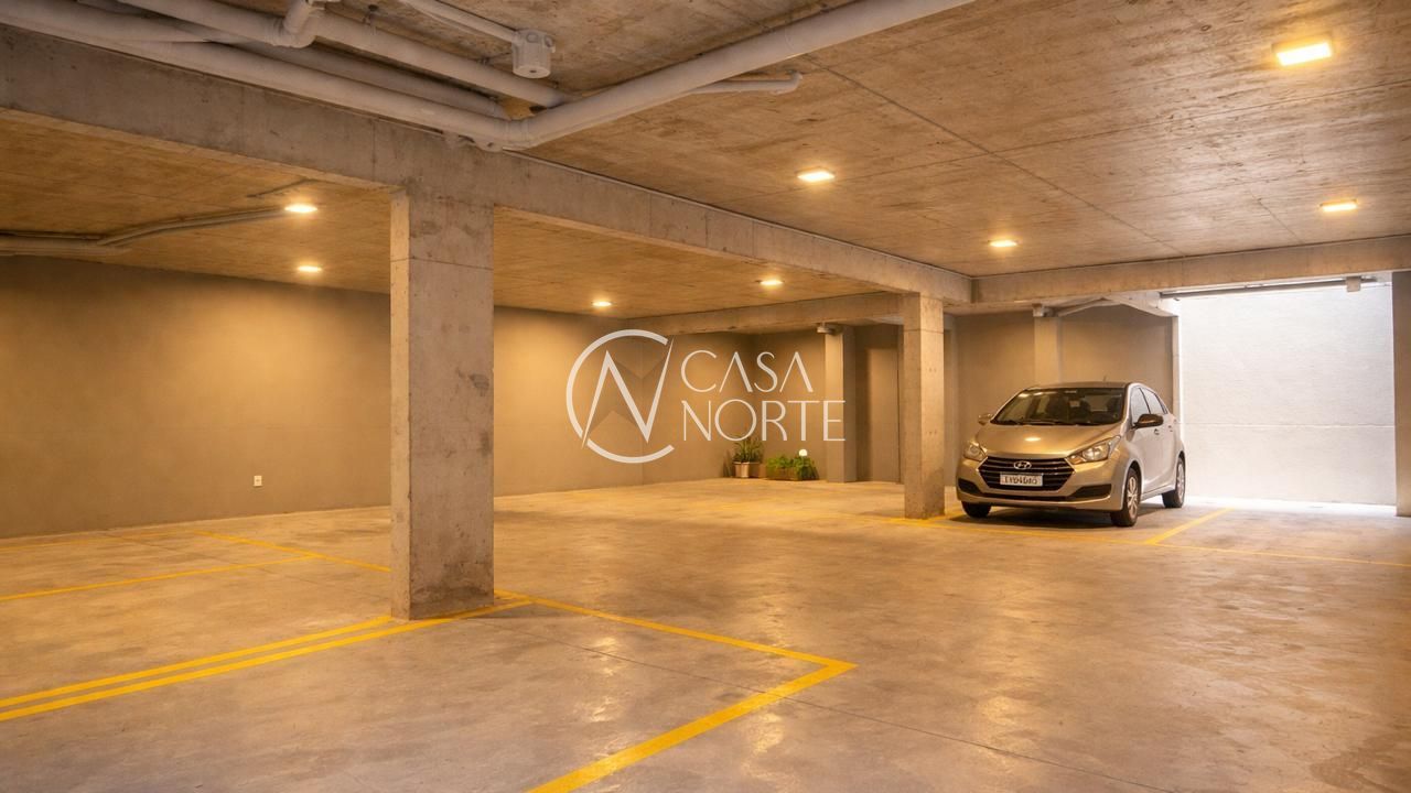 Studio à venda com 1 quarto, 1 vaga, Rua Miguel Tostes no bairro Rio Branco em Porto Alegre