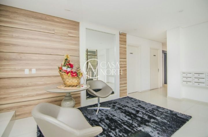 Apartamento à venda com 3 quartos, 123m², 1 suíte, 2 vagas, Rua Silva Jardim no bairro Mont Serrat em Porto Alegre