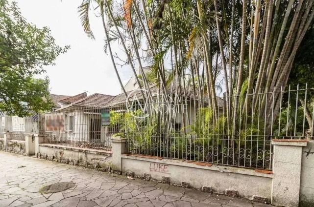 Terreno à venda  com 600m², Rua General Couto de Magalhaes no bairro São João em Porto Alegre