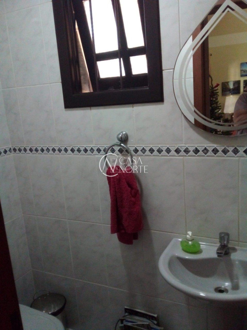 Casa à venda com 4 quartos, 259m², 1 suíte, 1 vaga, Avenida Antunes Ribas no bairro Jardim Itu em Porto Alegre