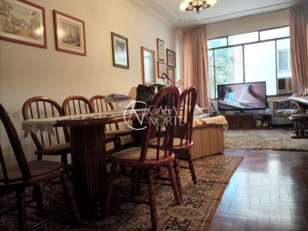 Apartamento à venda com 3 quartos, 91m², Rua Jacinto Gomes no bairro Santana em Porto Alegre