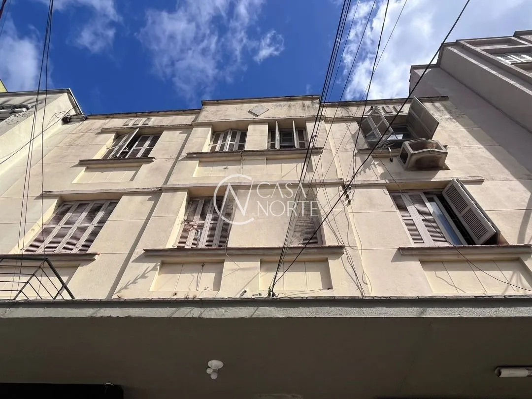 Apartamento à venda com 3 quartos, 82m², Avenida Cristóvão Colombo no bairro Floresta em Porto Alegre