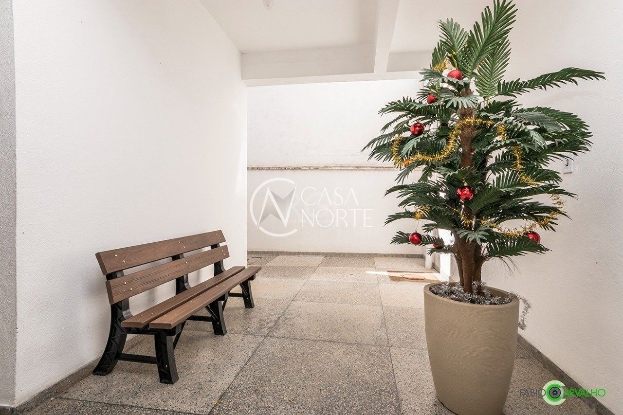 Geminado à venda com 1 quarto, 310m², Rua Franklin no bairro Jardim Sabará em Porto Alegre