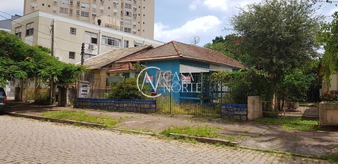 Terreno à venda  com 378m², Rua Ariovaldo Pinheiro no bairro Passo da Areia em Porto Alegre