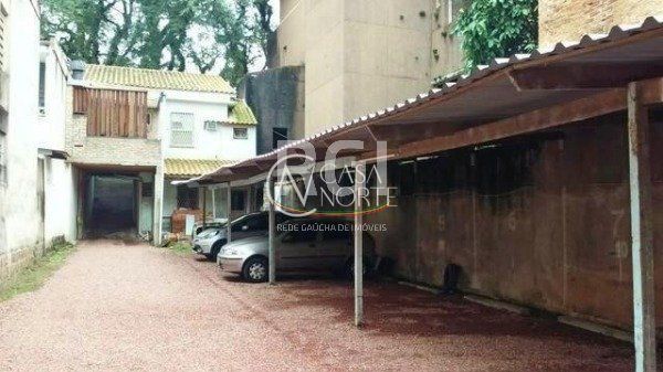 Prédio Comercial à venda com 3 quartos, 108m², 1 suíte, 10 vagas, Rua Tobias Barreto no bairro Partenon em Porto Alegre