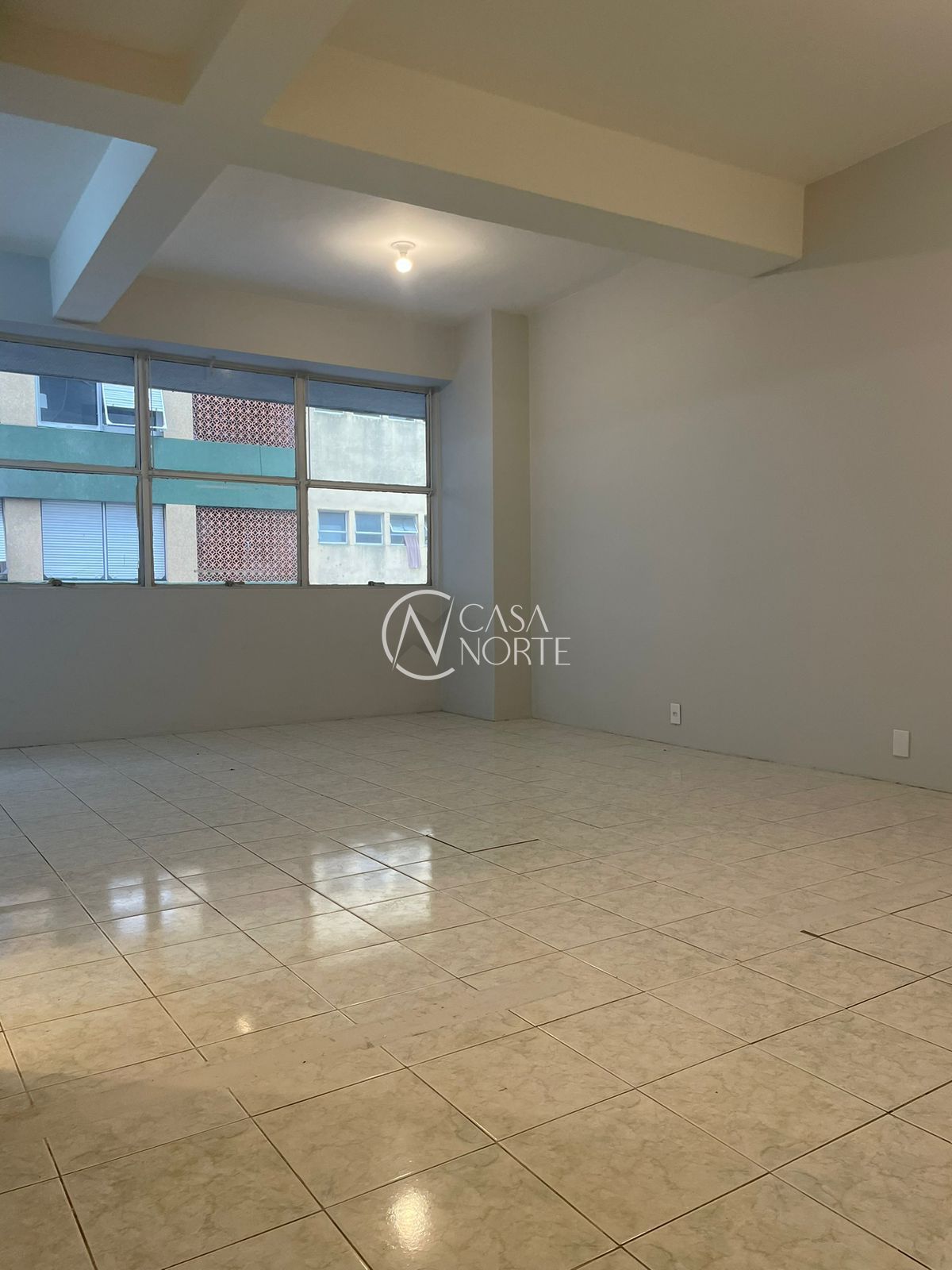 Apartamento à venda com 1 quarto, 40m², Avenida Senador Salgado Filho no bairro Centro Histórico em Porto Alegre