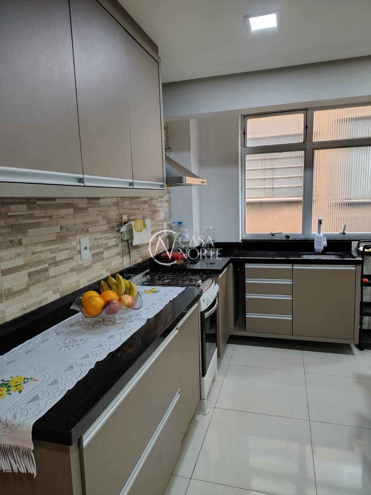 Apartamento à venda com 3 quartos, 98m², 1 vaga, Rua Riachuelo no bairro Centro Histórico em Porto Alegre