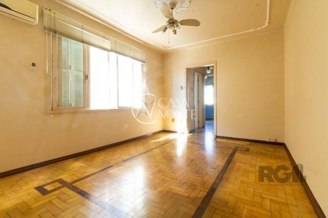 Apartamento à venda com 2 quartos, 73m², Avenida Cristovao Colombo no bairro Floresta em Porto Alegre