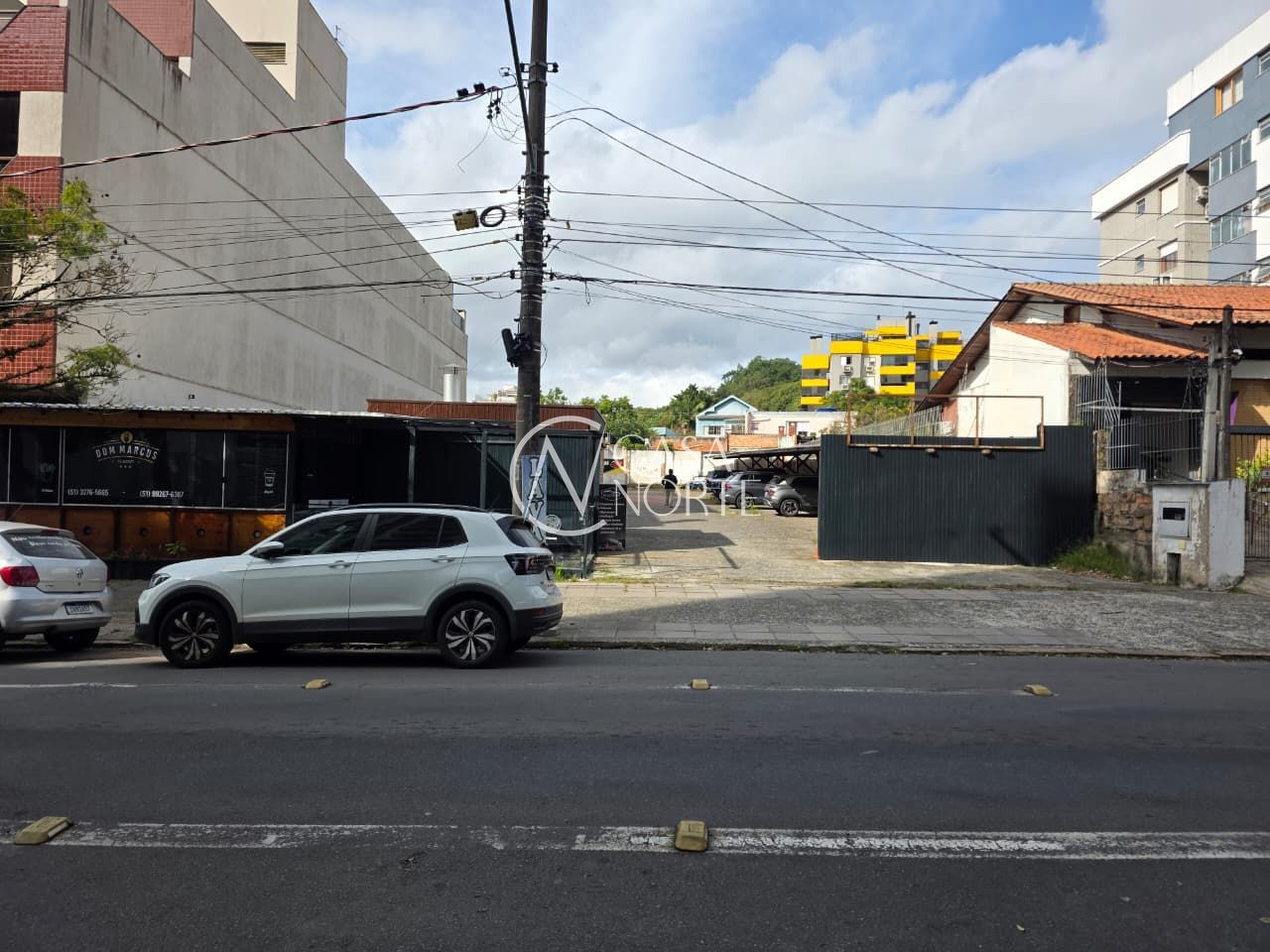 Terreno à venda  com 1m², Rua Dona Augusta no bairro Menino Deus em Porto Alegre