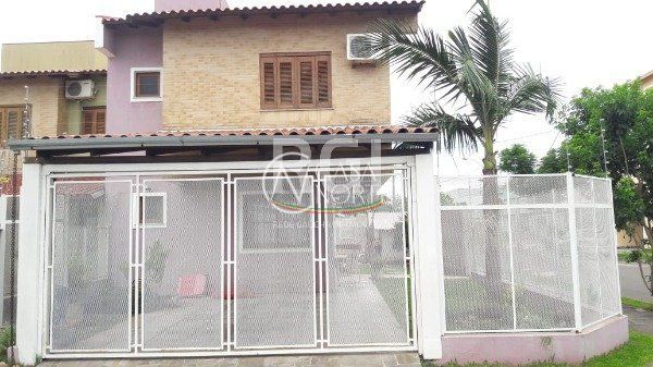 Casa à venda com 3 quartos, 100m², 1 suíte, 2 vagas, Rua Eva Pinto no bairro Hípica em Porto Alegre